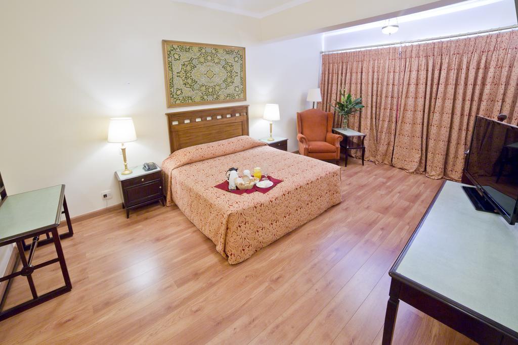 Dayrell Hotel E Centro De Convencoes Belo Horizonte Zewnętrze zdjęcie